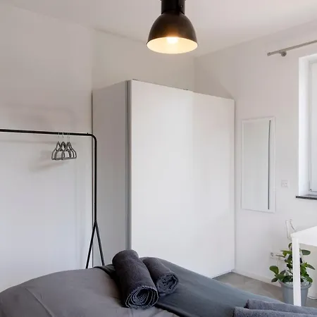 ☆ Stylisches In ☆ Direkt Am St. Antonius-hospital ☆ Zentral Gelegen *