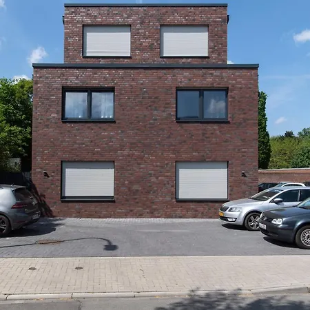 ☆ Stylisches In ☆ Direkt Am St. Antonius-hospital ☆ Zentral Gelegen *