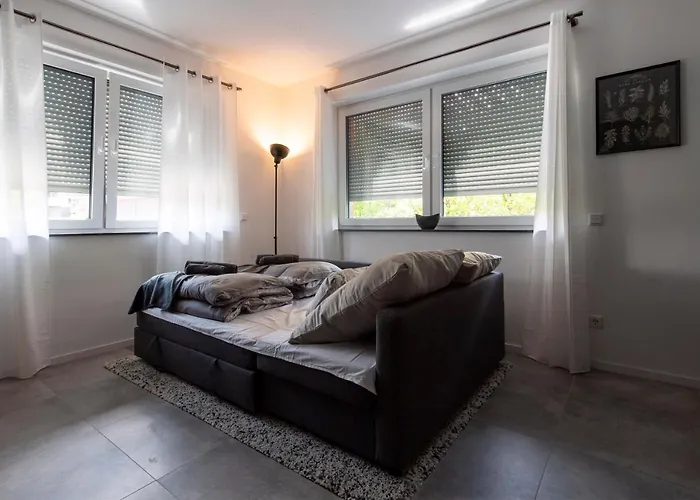 ☆ Stylisches In ☆ Direkt Am St. Antonius-hospital ☆ Zentral Gelegen Appartamento *